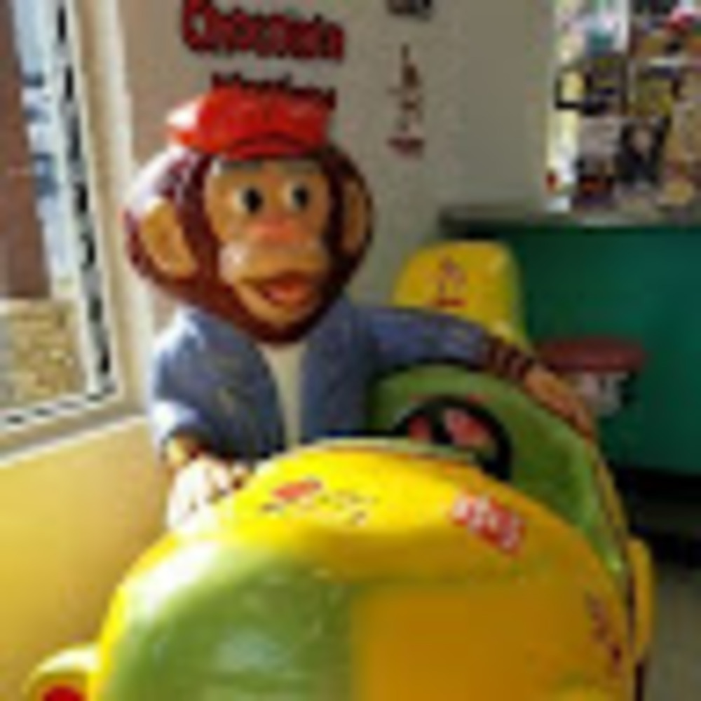 Meet your Posher, Charles